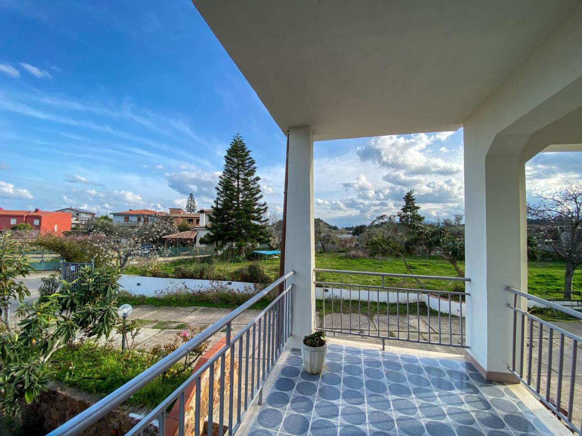 Villa Gladyr Lotzorai Zewnętrze zdjęcie