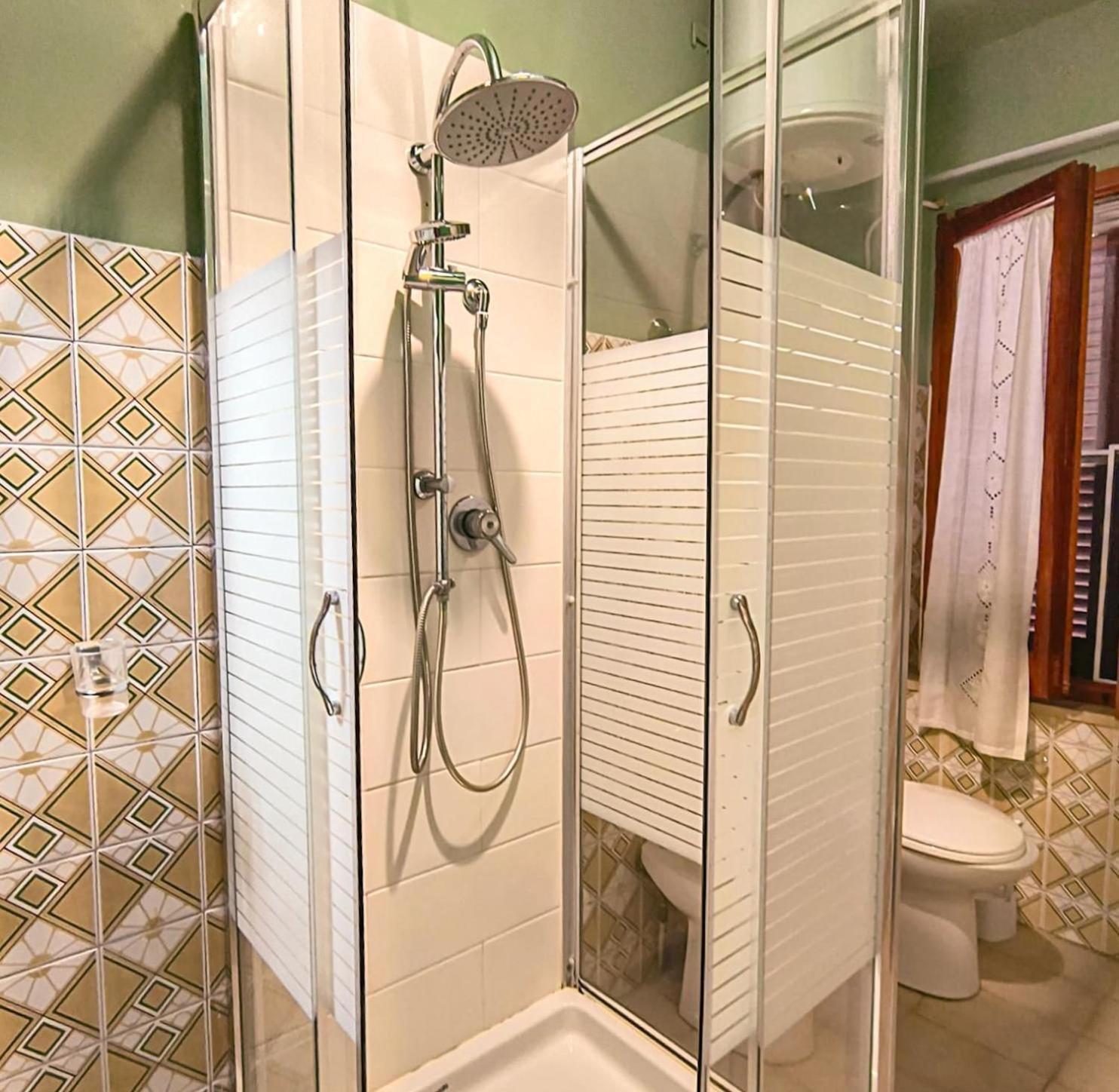 Villa Gladyr Lotzorai Zewnętrze zdjęcie