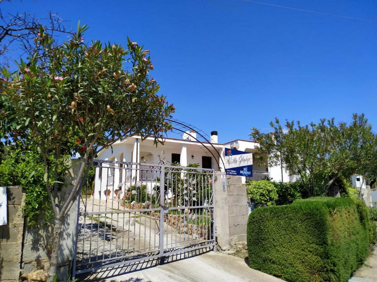Villa Gladyr Lotzorai Zewnętrze zdjęcie